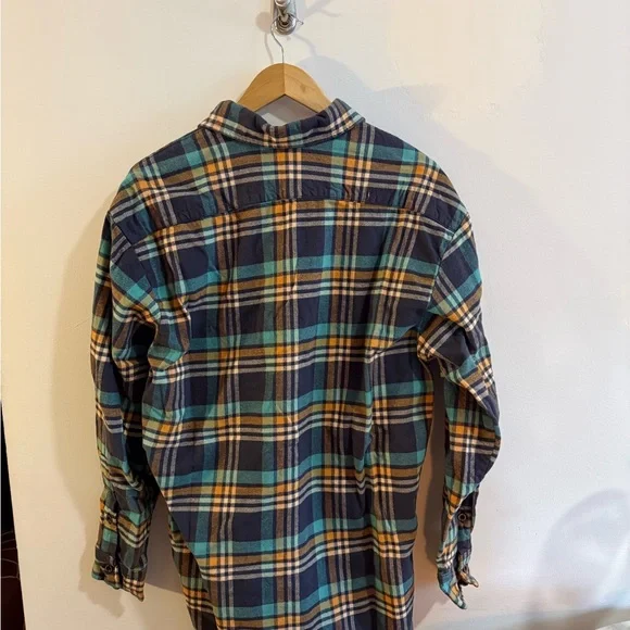 Plaid Casual Button Down Shirt for Men - Picture 5 of 5